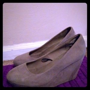 Divided wedges by H&M size 39